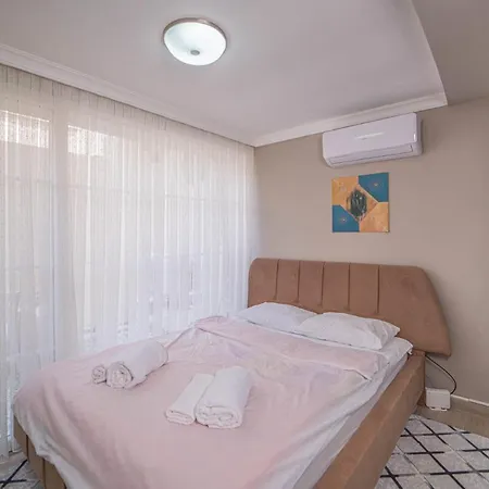 Pleasant Apartment With Shared Pool Surrounded By Nature In Oludeniz, Fethiye *