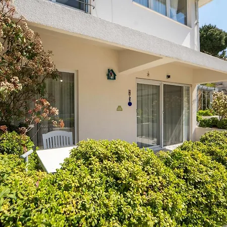 Pleasant Apartment With Shared Pool Surrounded By Nature In Oludeniz, Fethiye Apartament